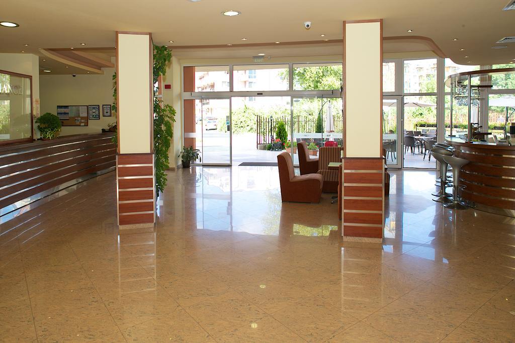 סאני ביץ' Hotel Veris מראה חיצוני תמונה